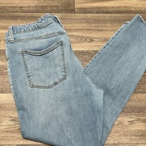 Universal Thread Size 14/32R High Rise Skinny Jeans